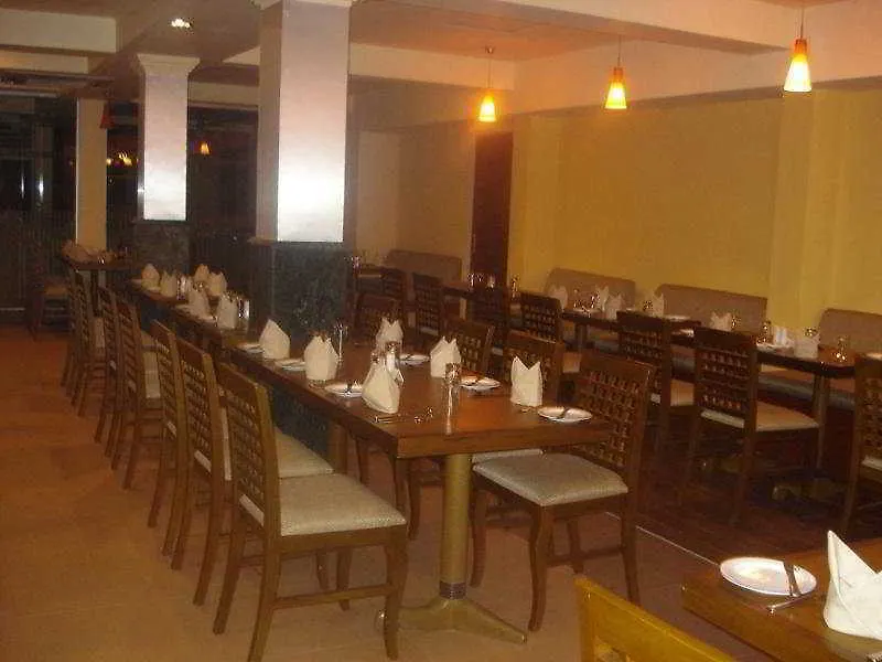 Hotel Ramada Katunayake